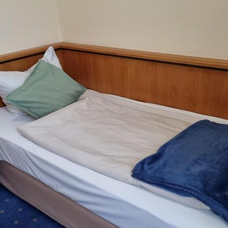 Residenzia Hotel Grenadier Munster im Heidekreis Esterno foto