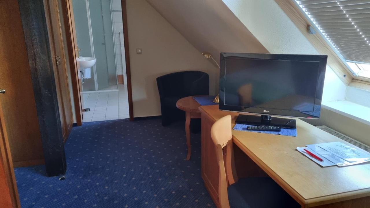 Residenzia Hotel Grenadier Munster im Heidekreis Esterno foto